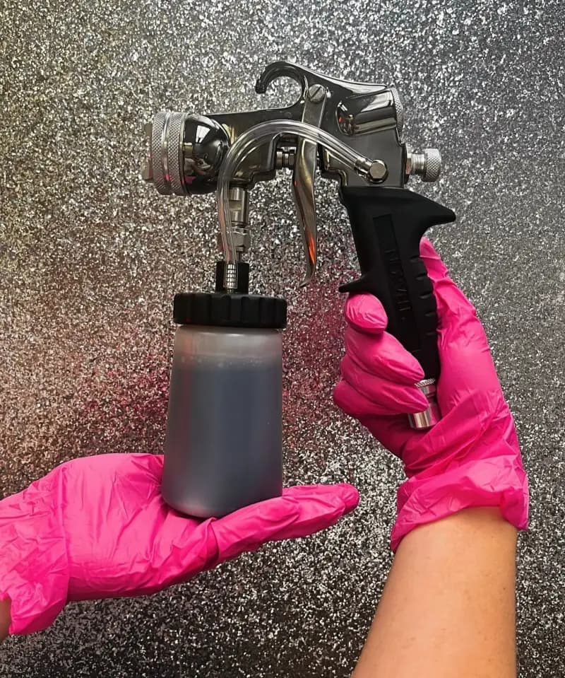 Spray tan glow at M-Power Salon & Spa